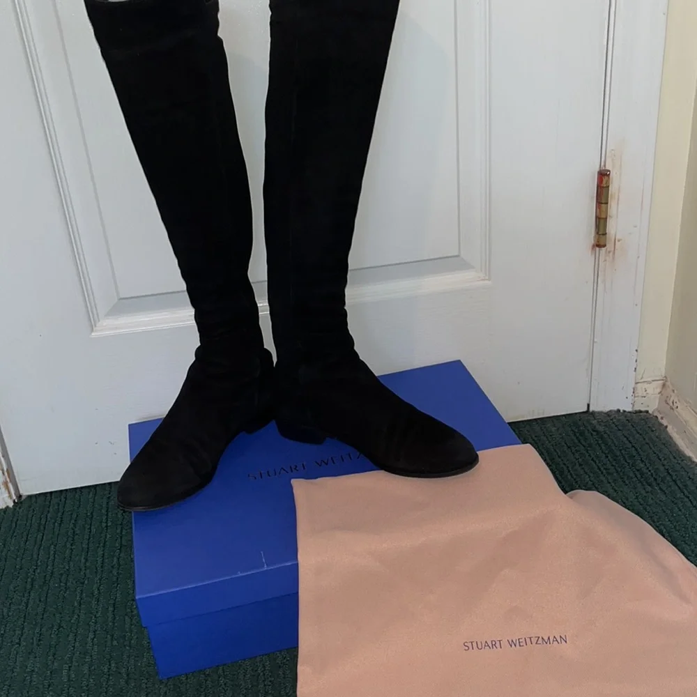 Stuart Weitzman suede boots - Picture 1 of 10
